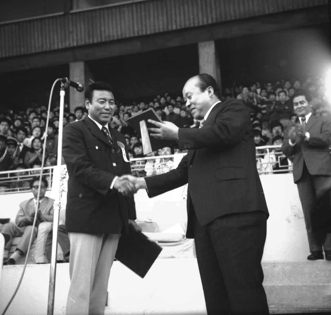 새마을 돕기 연예인 축구 대회