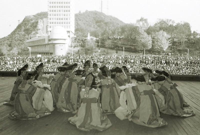 새마을 시민위안 및 다같이 노래부르기