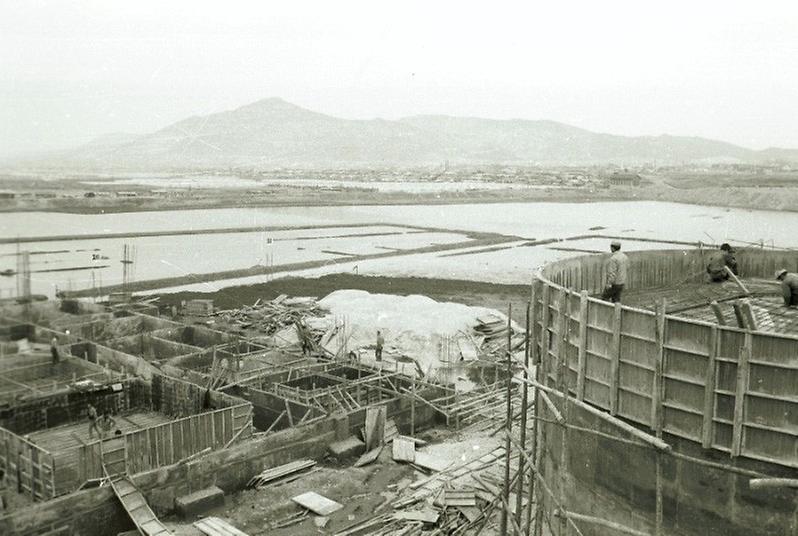 구자춘 서울시장, 중랑천 하수 종합처리장 공사 현장 시찰