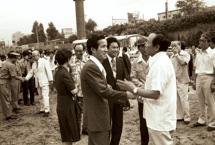 숙명여자대학교 입구 도로확장 기공식