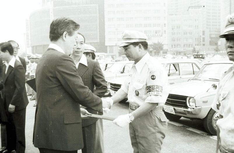 개인택시 면허증 교부