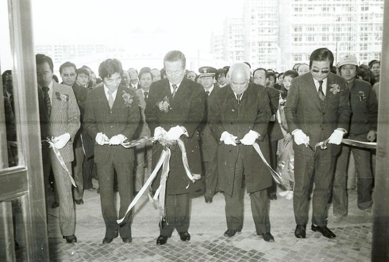 구자춘 서울시장, 강남 고속버스 터미널 시찰