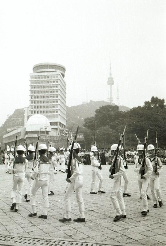 자유중국 순항훈련함대 사관생도 사열