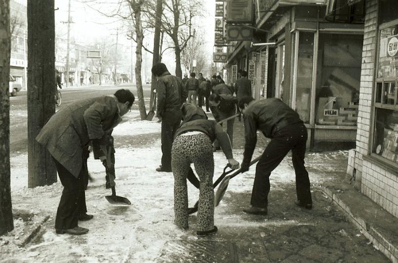 1978년 서울 시내 제설작업