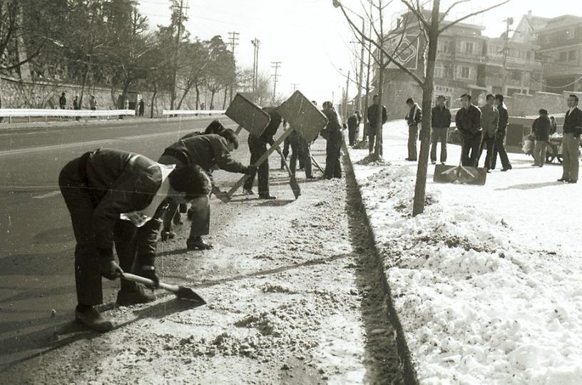 1978년 서울 시내 제설작업