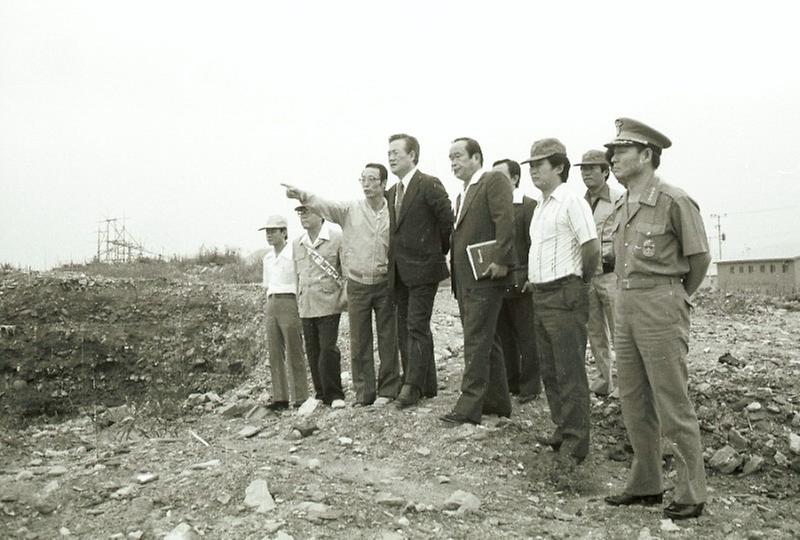 구자춘 서울시장, 성산대교 공사 현장 시찰