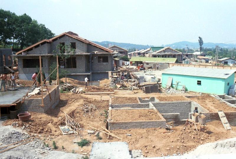 취락 구조 개선 사업 시범마을 기공식