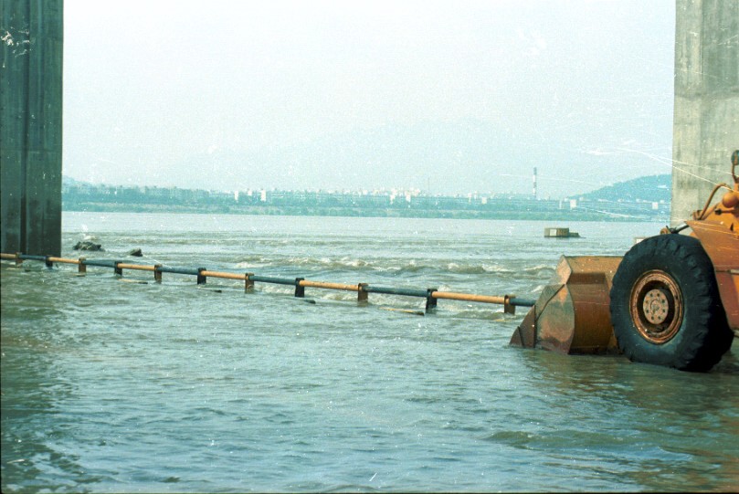 1981년 잠수교 침수 긴급 복구