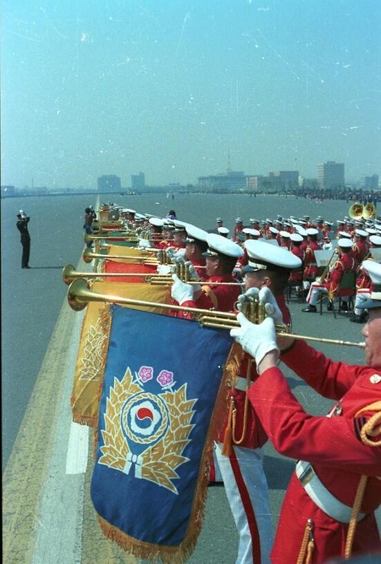 서울 국제마라톤 대회 겸 제53회 동아 마라톤 대회