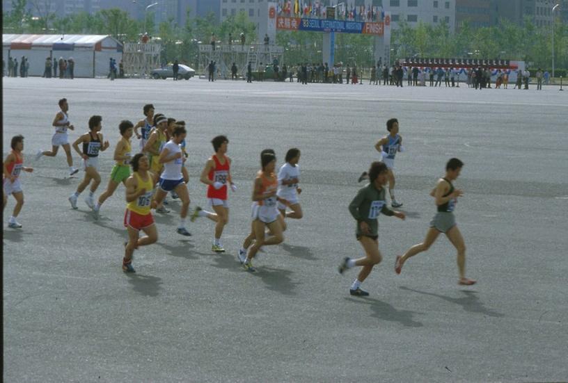 제2회 서울 국제마라톤대회 개최