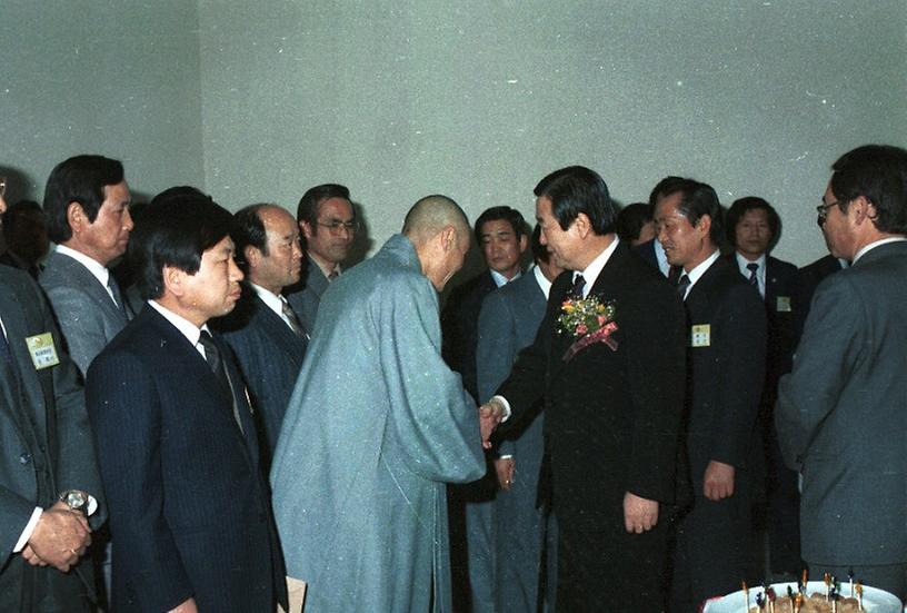 염보현 서울시장, 각 구청 시찰