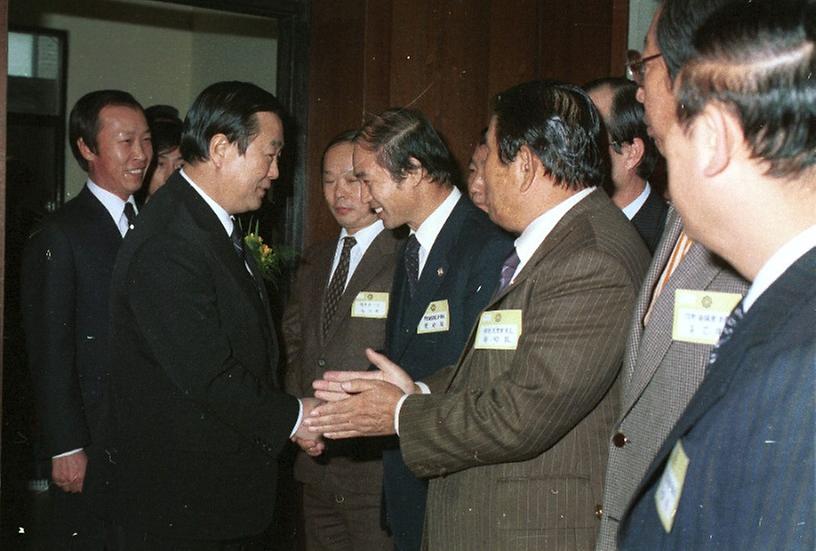 염보현 서울시장, 각 구청 시찰