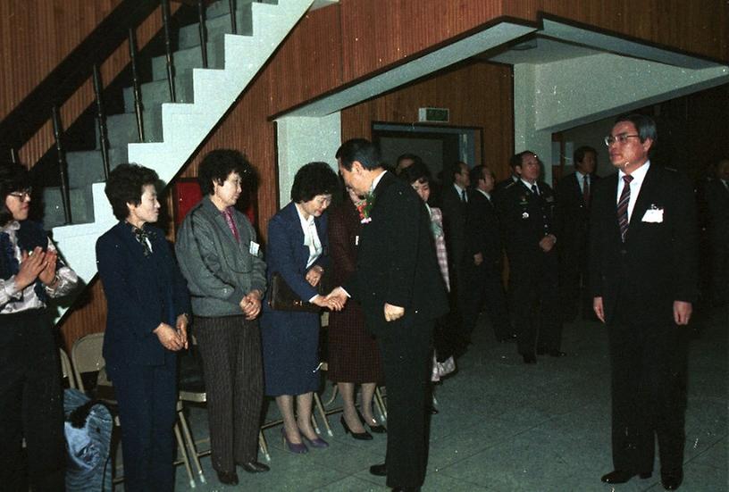 염보현 서울시장, 각 구청 시찰