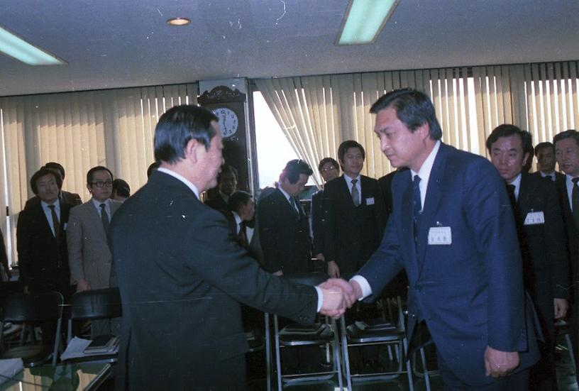 염보현 서울시장, 각 구청 시찰