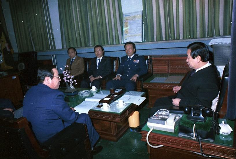 염보현 서울시장, 각 구청 시찰