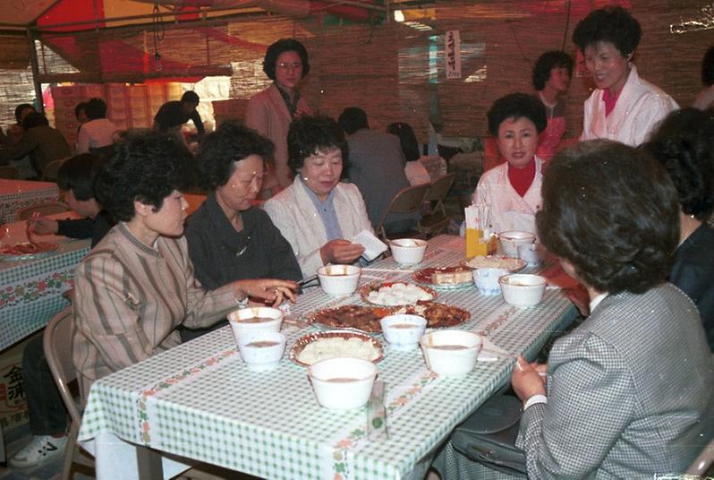 제4회 새마을 향토 야시장 개장