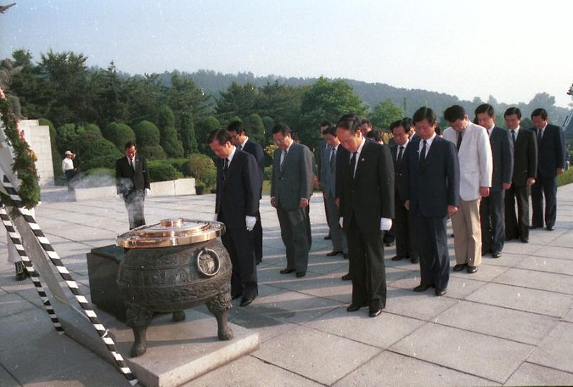 김진원 서울부시장, 국립묘지 참배