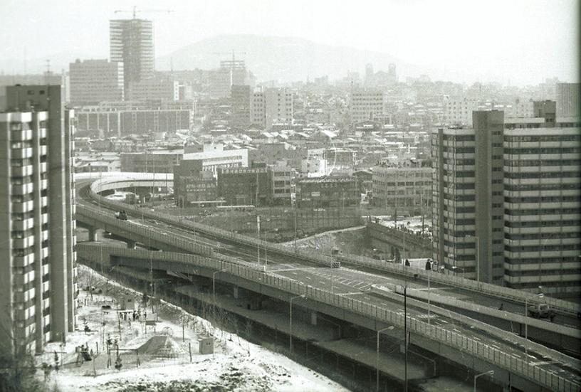 1985년 개통 직전 동호대교 전경