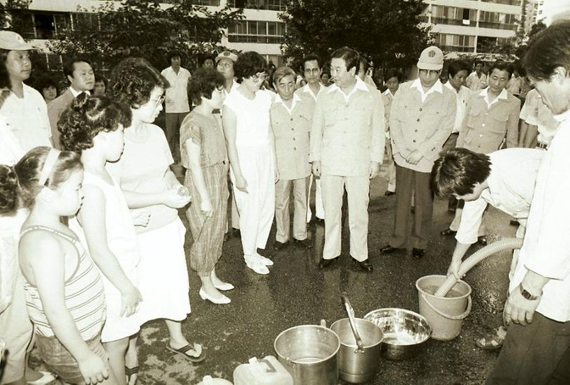 전시양곡 배급 및 비상급수 실시 훈련