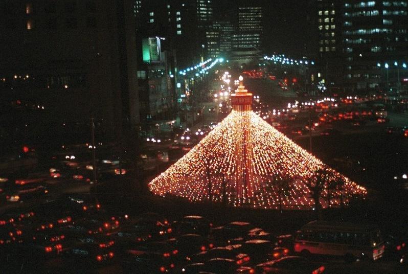 시청 앞광장 크리스마스 트리 점등