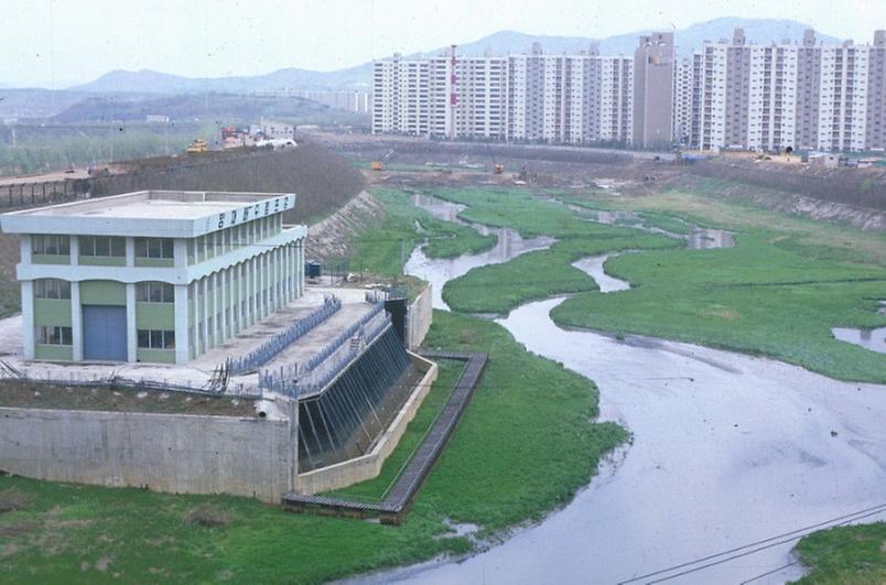 반포공원 올림픽경기장 한강건설 배수펌프장