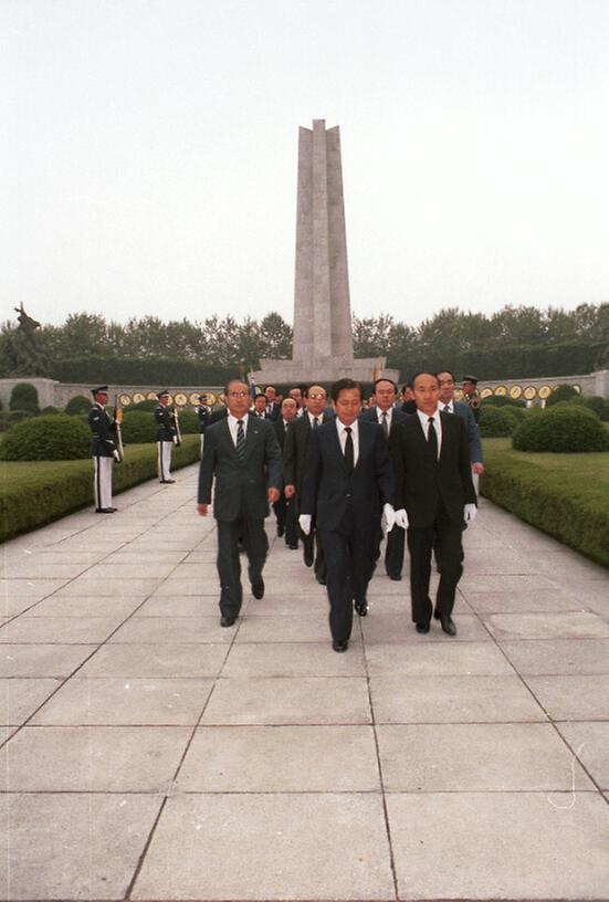 서울부시장, 국립묘지 참배