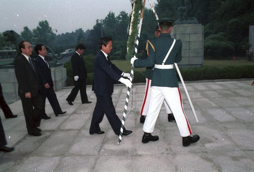 서울부시장, 국립묘지 참배