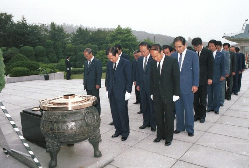 서울부시장, 국립묘지 참배