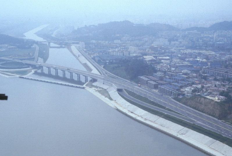 1986년 아시아 경기대회 개막 전 서울시내 전경