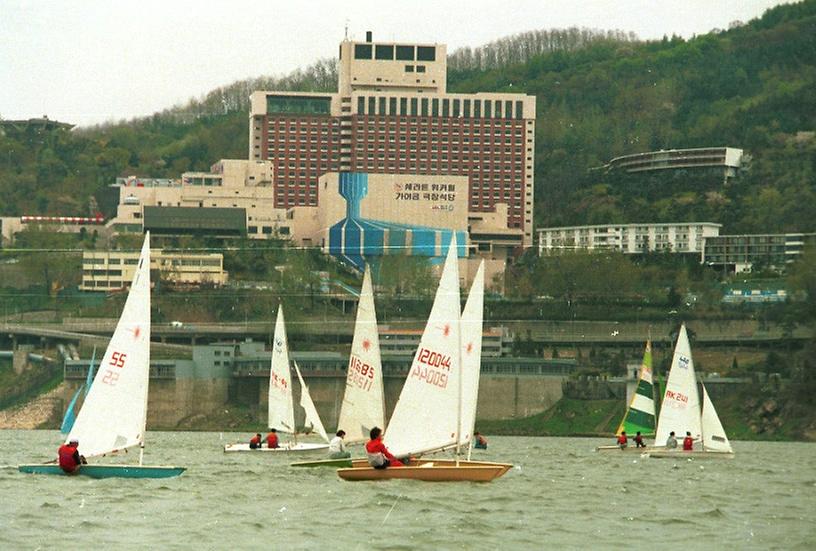 한강 요트 경기장(워커힐 앞)