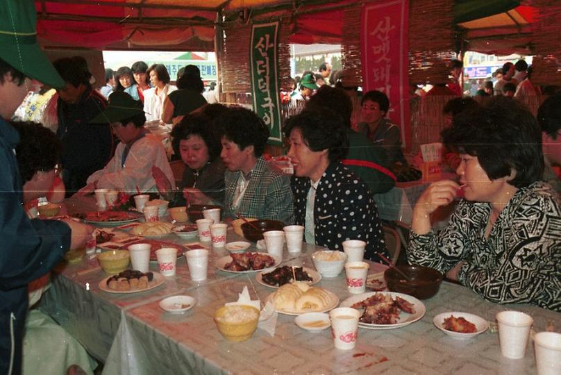 새마을 야시장 개장.서울의 밤