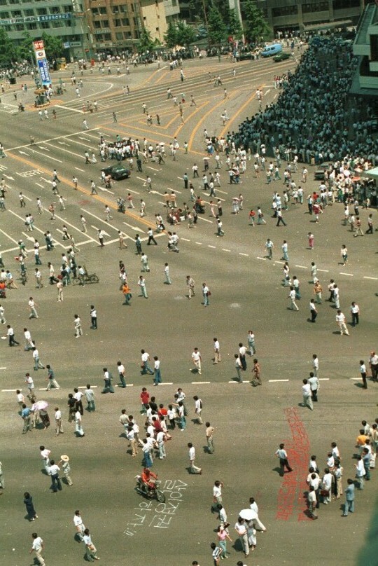 서울시청 앞 1987년 '6월 민주항쟁' 전경-12