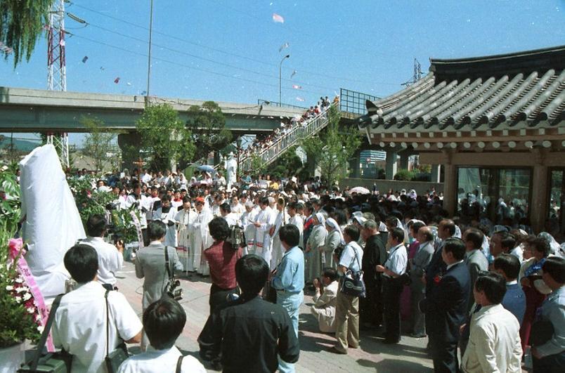 새남터천주교축성