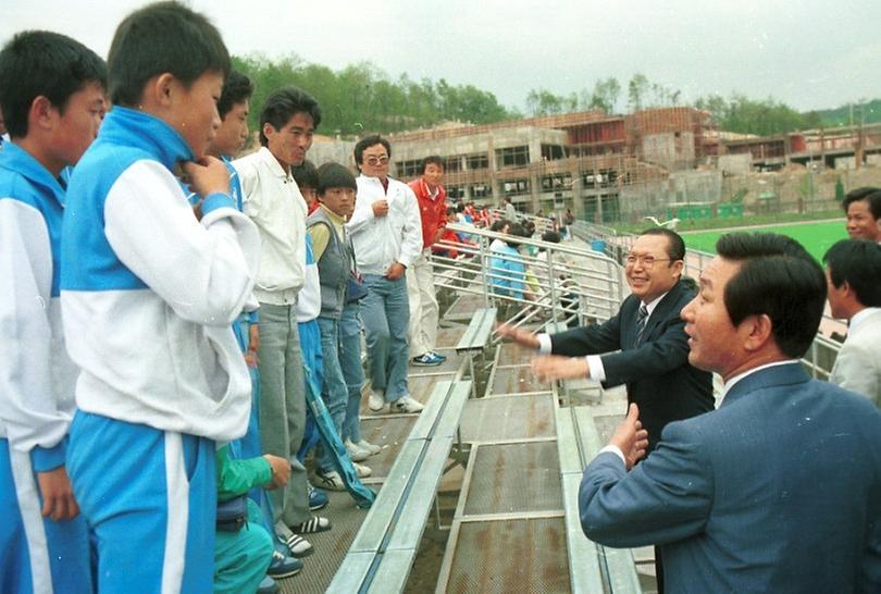 김용래 서울시장, 전국소년체전 하키경기장 방문