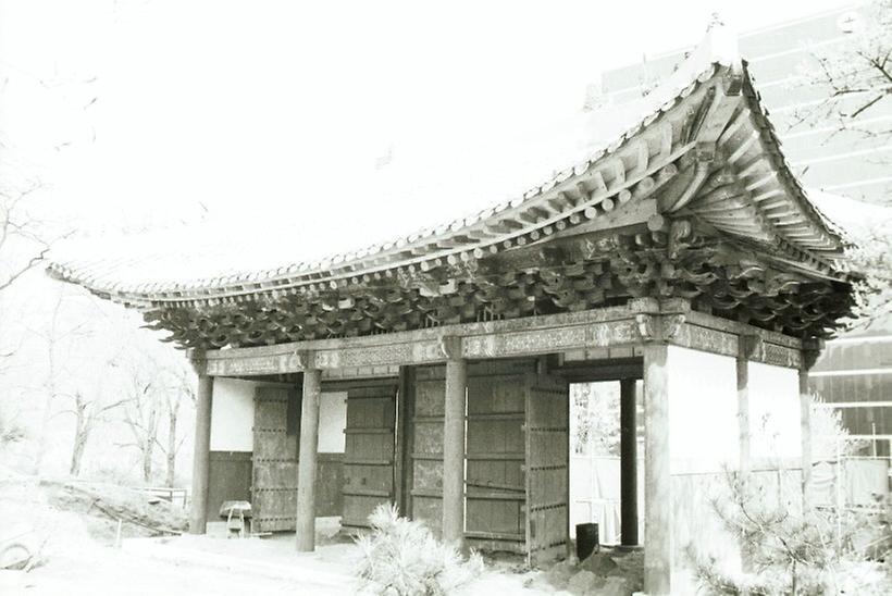 1988년 경희궁 전경