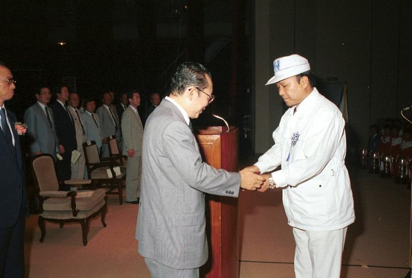 전국체전 선수 및 유공자 포상