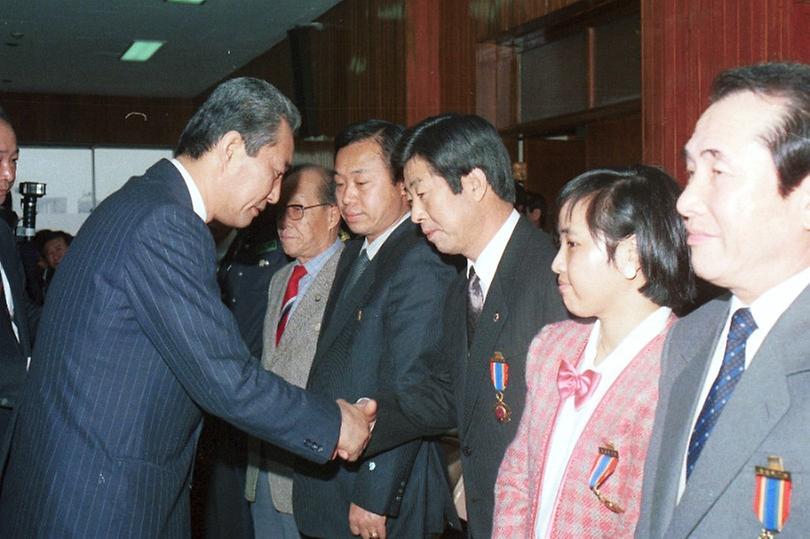 고건 서울시장, 강동구청 시찰