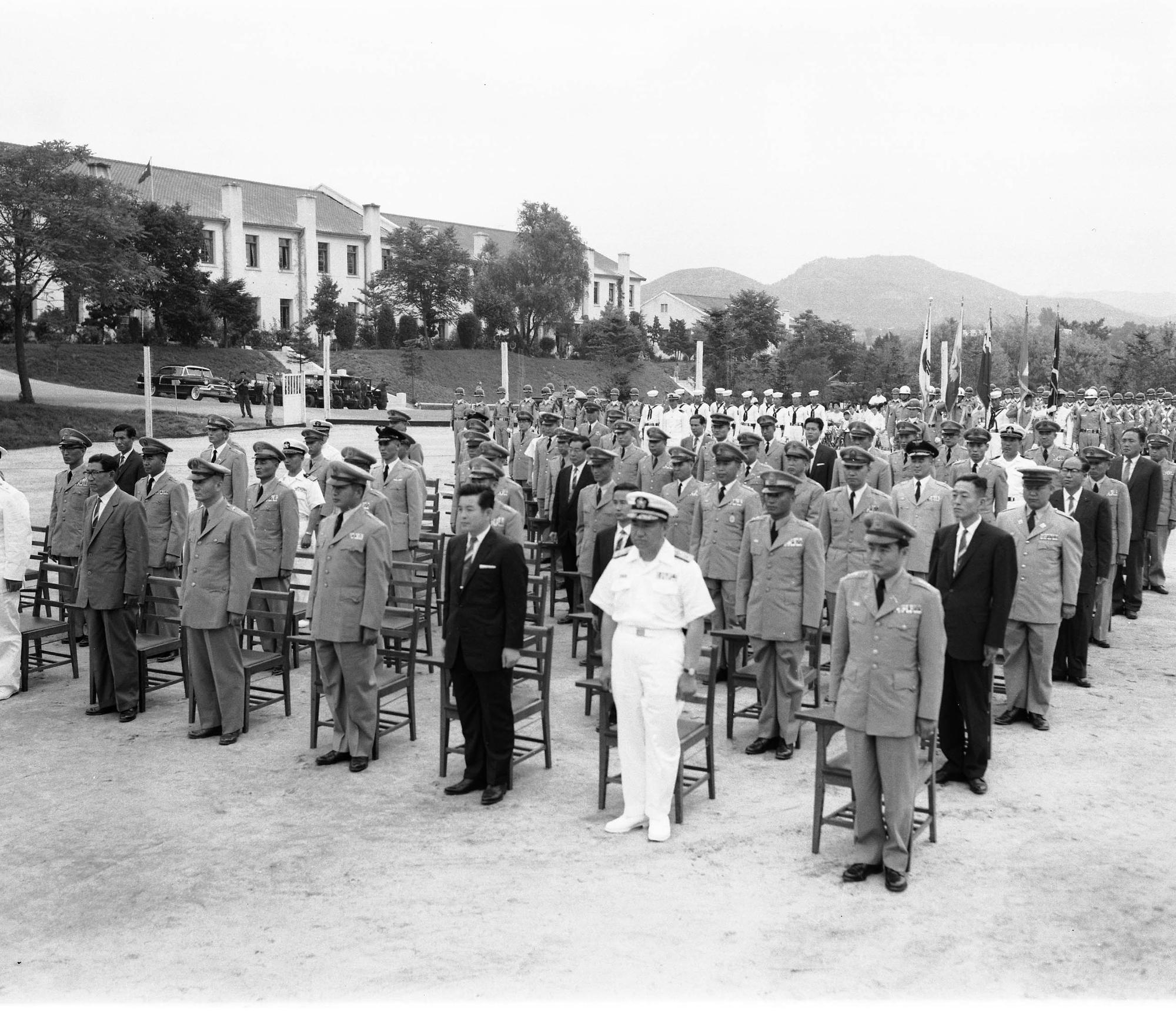 1961년 국방연구원 졸업식