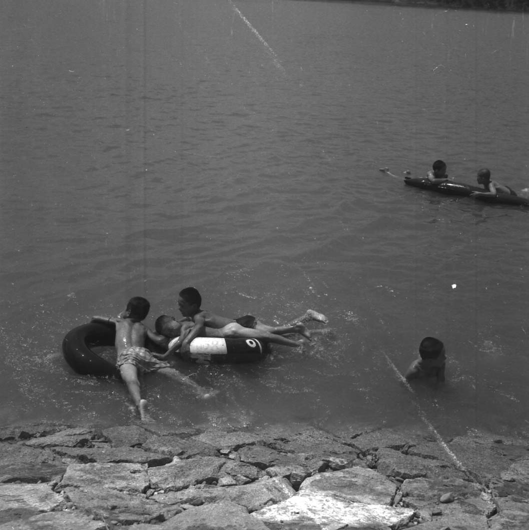 1963년 뚝섬 수영장