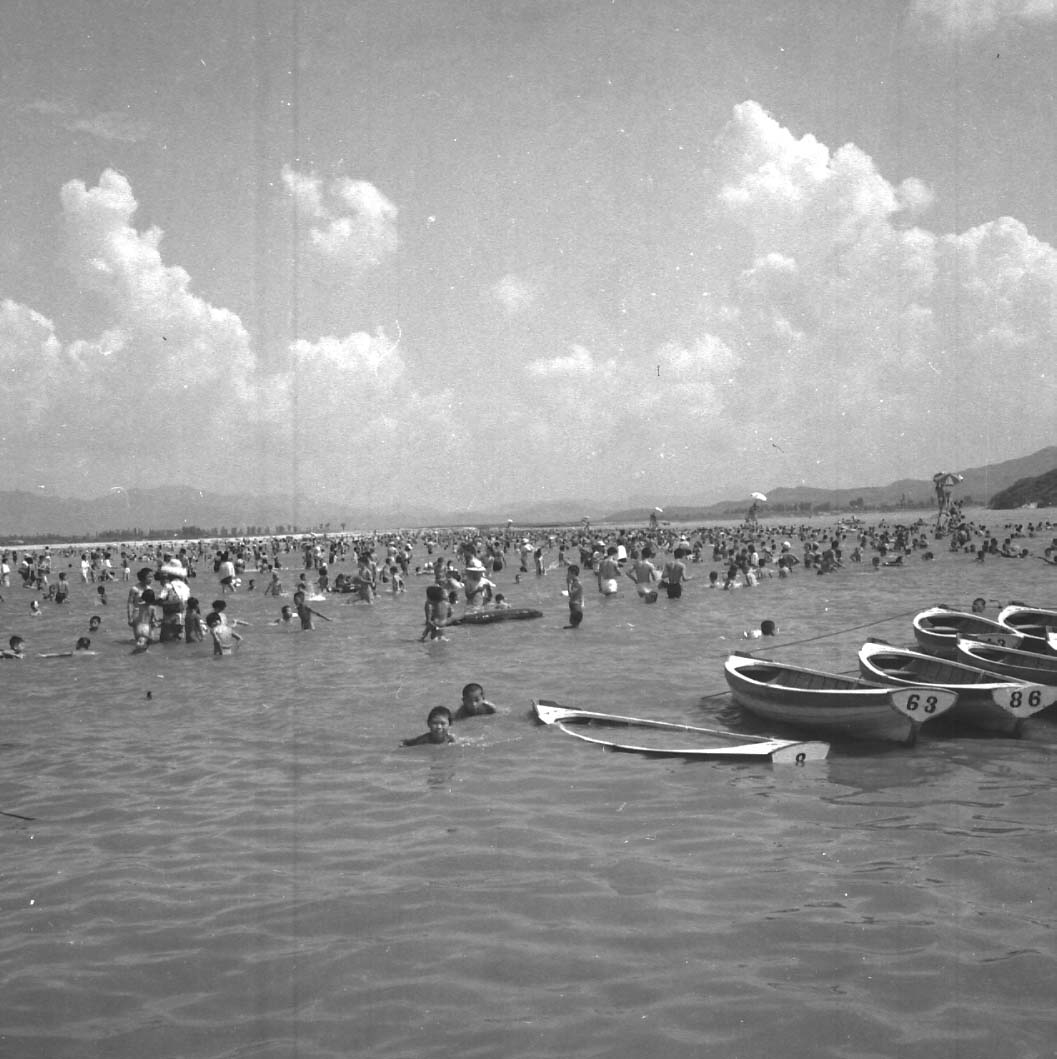 1963년 뚝섬 수영장